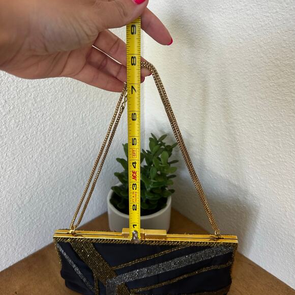 Vintage Y2K Black, Gold & Silver Beaded small handbag Kiss lock Prom party glam - Picture 5 of 8